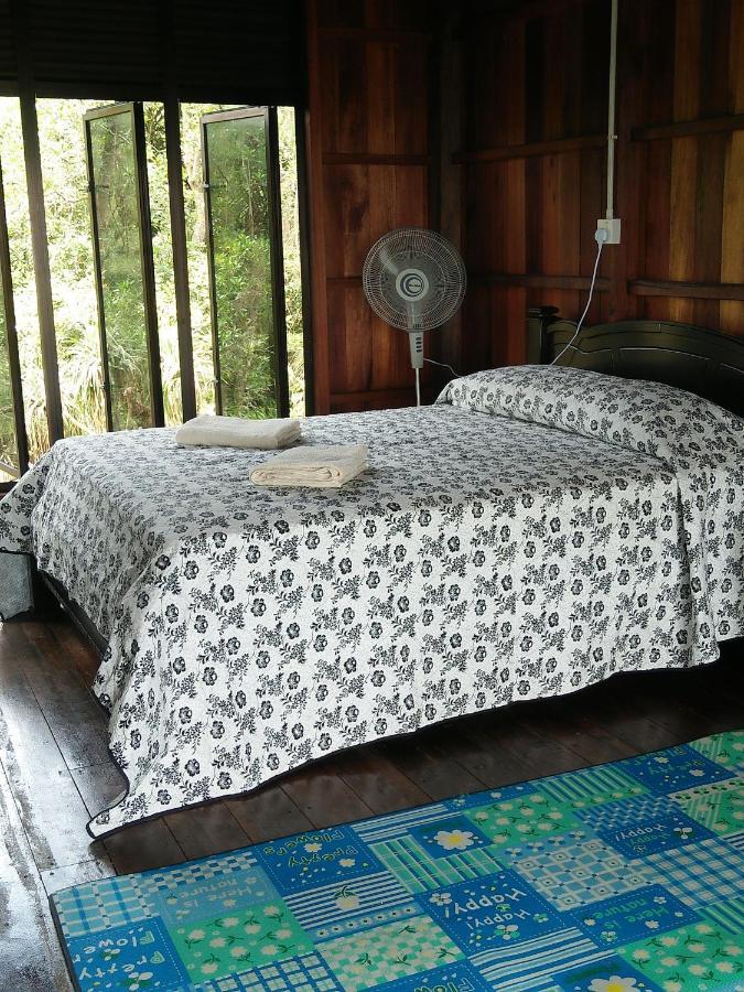 Villa thesanctuary@telagapapan Kampung Hulu Caluk Exterior foto