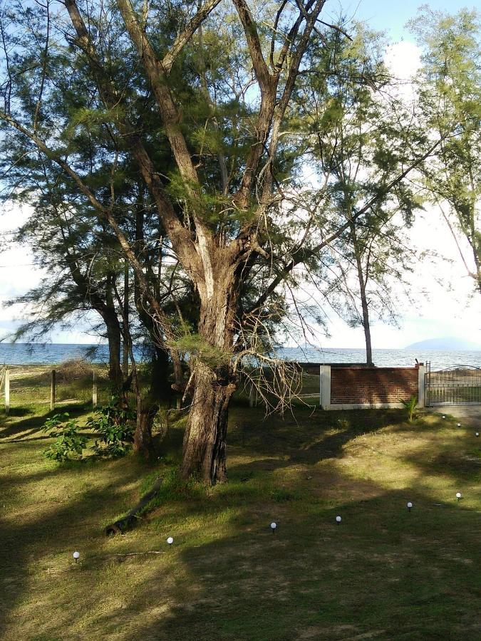 Villa thesanctuary@telagapapan Kampung Hulu Caluk Exterior foto
